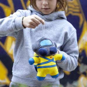 Igračka Lethal Company Mini Intern Yellow