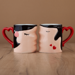 Set šolja - Ona i On