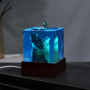 Lampa epoxy -  Ajkula i surfer