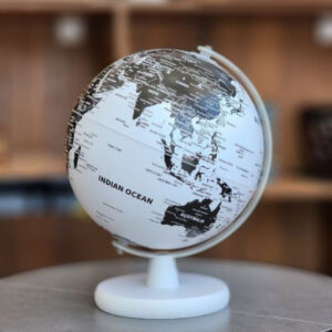 Stoni globus - Black and White 20cm